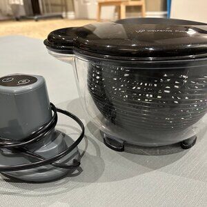 Wolfgang Puck Electric Salad Spinner